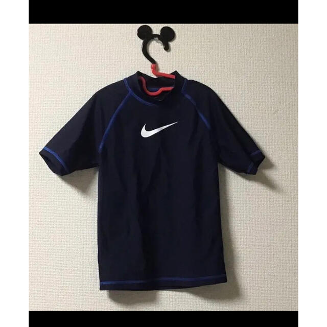 NIKE(ナイキ)のNIKE ラッシュガード キッズ/ベビー/マタニティのキッズ服男の子用(90cm~)(水着)の商品写真