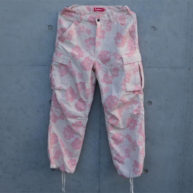 Supreme(シュプリーム)のSupreme Floral Tapestry Cargo Pant Pink メンズのパンツ(その他)の商品写真