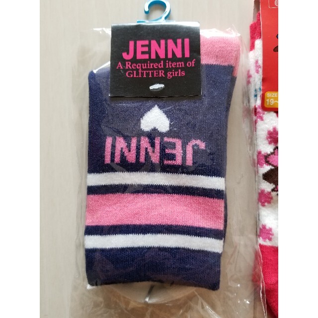 JENNI(ジェニィ)の新品☆かわいいガールズソックス2点セット♪サイズ　19~21cm　JENNI キッズ/ベビー/マタニティのこども用ファッション小物(靴下/タイツ)の商品写真