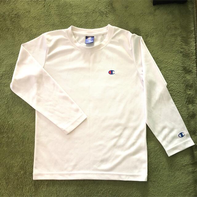 Champion(チャンピオン)のチャンピオン　ロンT キッズ/ベビー/マタニティのキッズ服男の子用(90cm~)(Tシャツ/カットソー)の商品写真