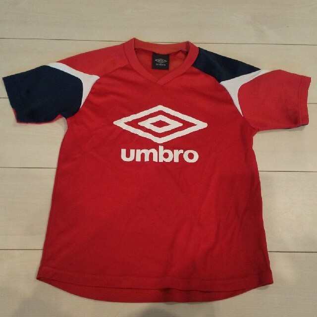 UMBRO(アンブロ)のアンブロ　ウェアとハーフパンツ　１４０ キッズ/ベビー/マタニティのキッズ服男の子用(90cm~)(その他)の商品写真