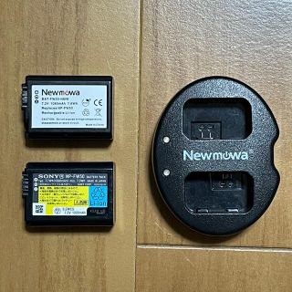 ソニー(SONY)のSONY NP-FW50 純正/互換+充電器セット！(ミラーレス一眼)