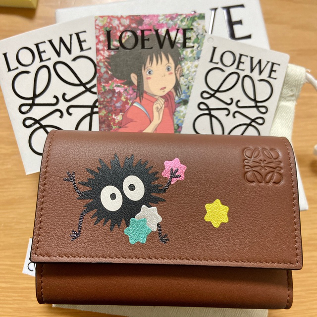 柔らかい LOEWE - LOEWE ロエベ 千と千尋の神隠し ススワタリ