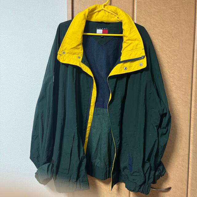 TOMMY HILFIGER(トミーヒルフィガー)の90s 古着 ビックサイズ トミーヒルフィガー ナイロンジャケット メンズのジャケット/アウター(ナイロンジャケット)の商品写真