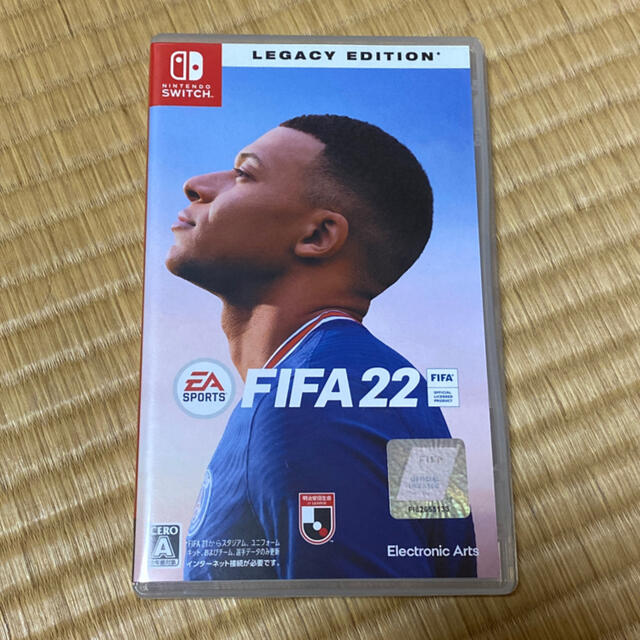 Nintendo Switch(ニンテンドースイッチ)のFIFA 22 Legacy Edition Switch エンタメ/ホビーのゲームソフト/ゲーム機本体(家庭用ゲームソフト)の商品写真