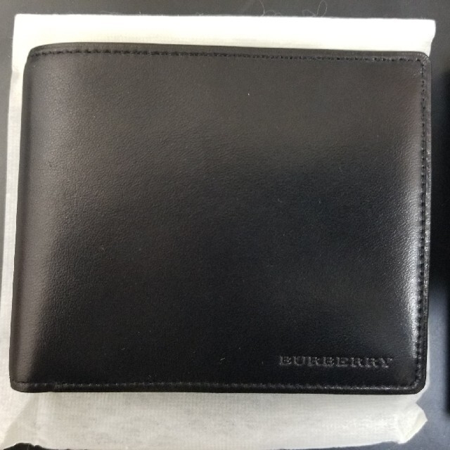 BURBERRY(バーバリー)の新品未使用　BURBERRY　YD251　AE09　二つ折り財布　レザー メンズのファッション小物(折り財布)の商品写真