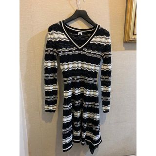 ミッソーニ(MISSONI)のMISSONI  ワンピース長袖　38  ウール 42%(ひざ丈ワンピース)