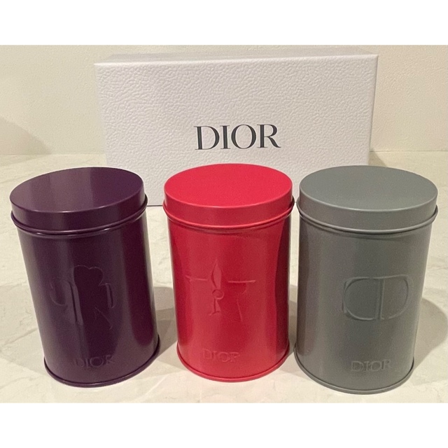 Dior(ディオール)のdior ノベルティ商品（dior紙袋リボン付） インテリア/住まい/日用品のインテリア小物(小物入れ)の商品写真