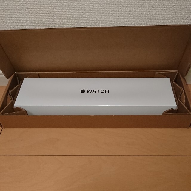 Apple Watch(アップルウォッチ)の【限定出品】Apple Watch SE GPSモデル 40mm メンズの時計(腕時計(デジタル))の商品写真