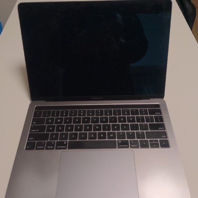 Mac (Apple)(マック)のMacBook Pro 13インチ 2018年モデル スマホ/家電/カメラのPC/タブレット(ノートPC)の商品写真