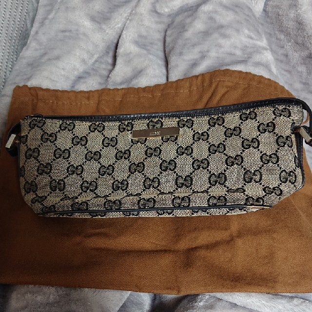 Gucci(グッチ)のGUCCIグッチミニポーチバック*保存袋付き* レディースのバッグ(ハンドバッグ)の商品写真