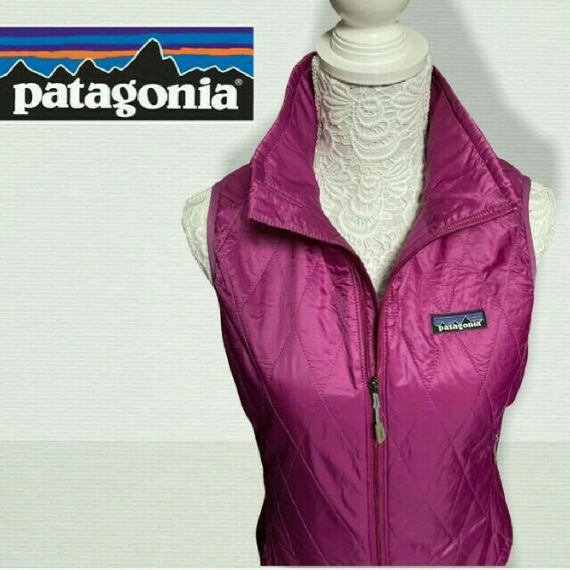 patagonia(パタゴニア)のPATAGONIA 　PRIMALOFT 仕様軽くて暖かい　サイズXS　ピンク レディースのジャケット/アウター(ダウンベスト)の商品写真