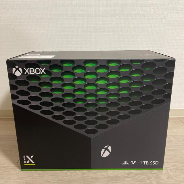 X BOX series X 新品未開封品です。