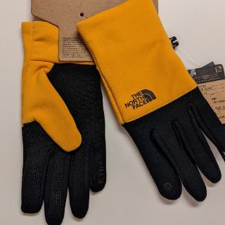 ザノースフェイス(THE NORTH FACE)のTHE NORTH FACE　イーチップリサイクルグローブ　Mサイズ(手袋)