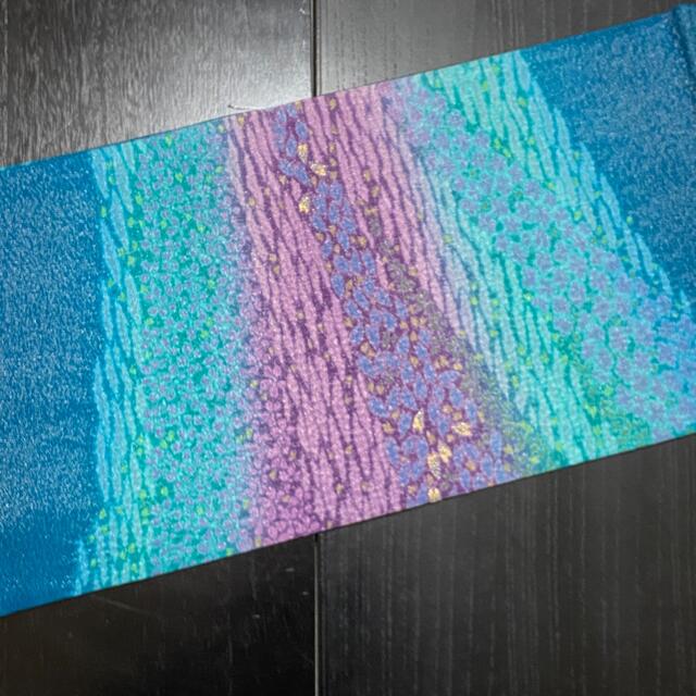 逸品! 未使用 【滝泰 森志湖 おぼろ染 襲絞り 絞り 相良刺繍 銀通し