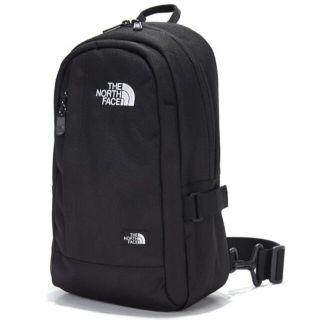 ザノースフェイス(THE NORTH FACE)の新品未使用　韓国正規品　ノースフェイス　ショルダーバッグ　スリングバッグ　(ショルダーバッグ)