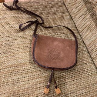 ロエベ(LOEWE)のロエベ　ショルダーバッグ　正規品(ショルダーバッグ)