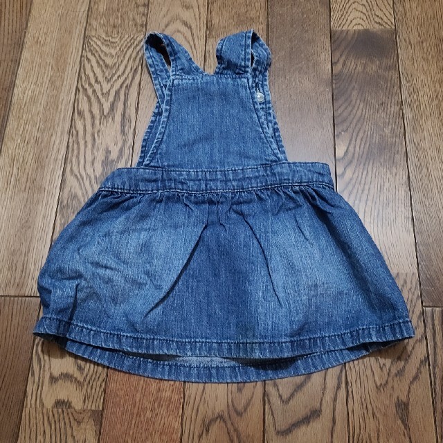 babyGAP(ベビーギャップ)のbabyGAP　デニムワンピース　サロペット　70 キッズ/ベビー/マタニティのベビー服(~85cm)(ワンピース)の商品写真