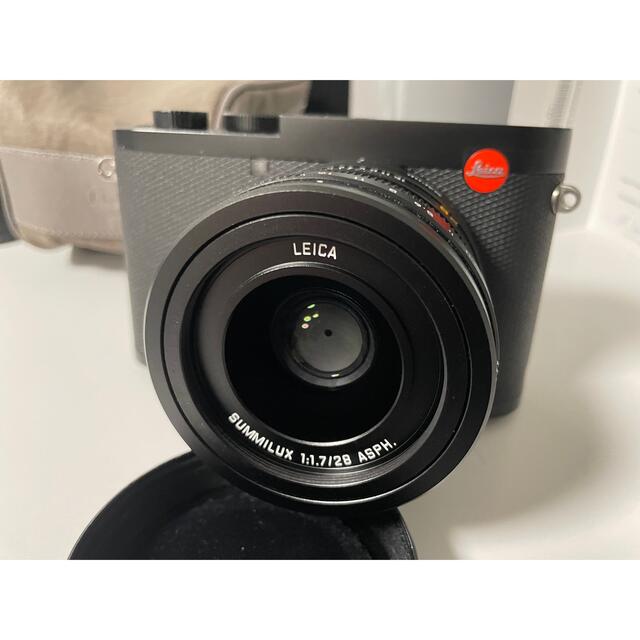 LEICA(ライカ)のLEICA  Q2 ライカq2 純正ケース リムズハーフケース 純正保護フィルム スマホ/家電/カメラのカメラ(コンパクトデジタルカメラ)の商品写真