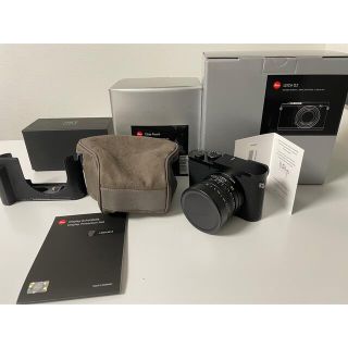 ライカ(LEICA)のLEICA  Q2 ライカq2 純正ケース リムズハーフケース 純正保護フィルム(コンパクトデジタルカメラ)