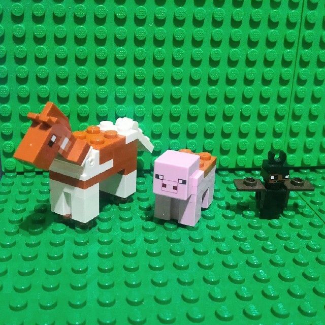 Lego(レゴ)のLEGO レゴ マインクラフト 動物セット 馬 コウモリ ブタ エンタメ/ホビーのおもちゃ/ぬいぐるみ(その他)の商品写真