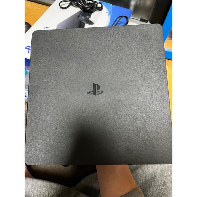 PlayStation4(プレイステーション4)のPlayStation®4 PS4 本体　500GB CUH-2000A エンタメ/ホビーのゲームソフト/ゲーム機本体(家庭用ゲーム機本体)の商品写真