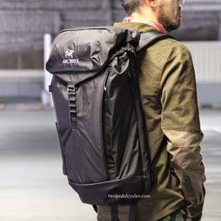 アークテリクス(ARC'TERYX)の美品　現在入手困難　ARC'TERYX JERICHO ジェリコ(バッグパック/リュック)