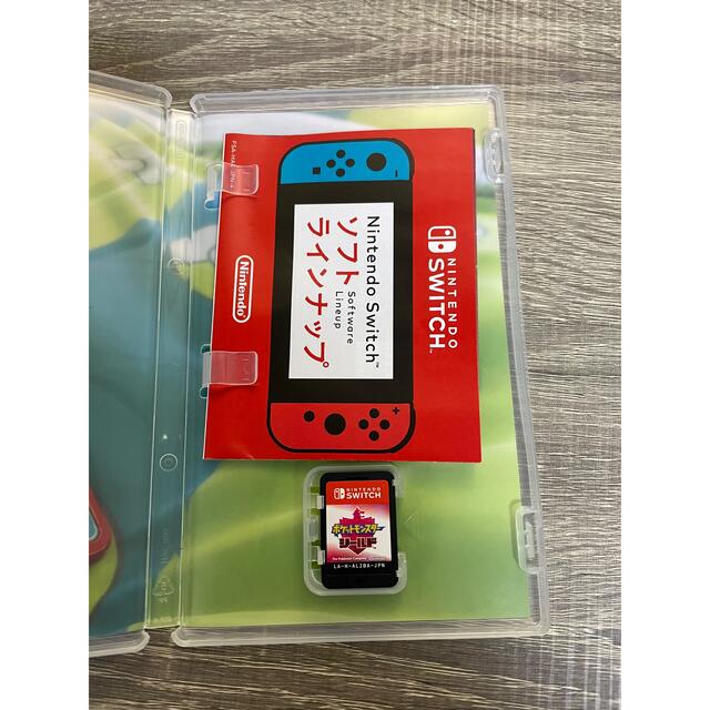 Nintendo Switch(ニンテンドースイッチ)のポケットモンスター シールド エンタメ/ホビーのゲームソフト/ゲーム機本体(家庭用ゲームソフト)の商品写真