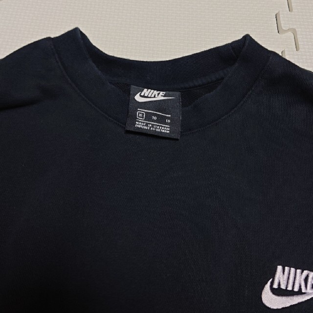 NIKE(ナイキ)のNIKE ナイキ 刺繍ワンポイントロゴ スウェット トレーナー メンズのトップス(スウェット)の商品写真