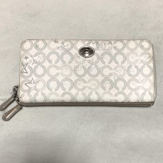 コーチ(COACH)のcoach スター柄　長財布(財布)