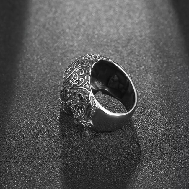 指輪♪メンズ　スカル　ドクロ　s925 ロック　ヒップホップ　ヴィンテージ メンズのアクセサリー(リング(指輪))の商品写真