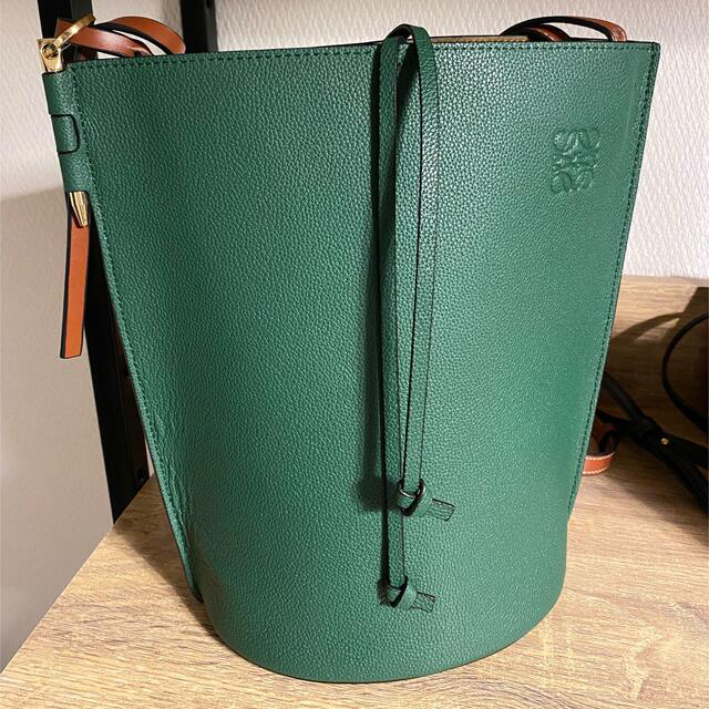 50%OFF LOEWE - ロエベ バケットバッグ ショルダーバッグ - www