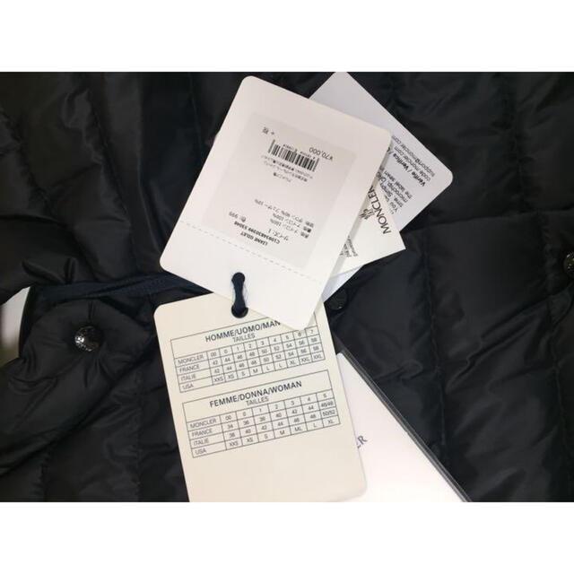 MONCLER(モンクレール)のモンクレール ダウンベスト LIANE レディース 黒 TG1 新品未使用 レディースのジャケット/アウター(ダウンベスト)の商品写真