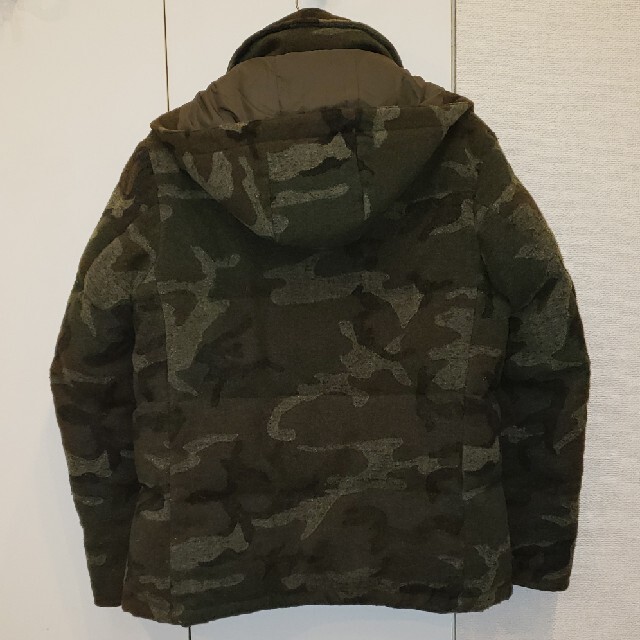 DANTON(ダントン)のDANTON×BEAMS　ダントン ビームス　迷彩　ダウンジャケット メンズのジャケット/アウター(ダウンジャケット)の商品写真