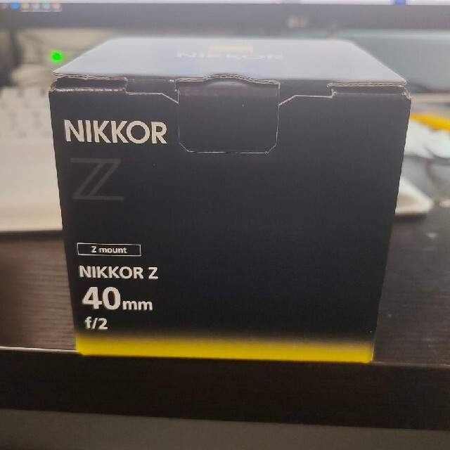 Nikon(ニコン)のNikon 単焦点レンズ NIKKOR Z 40F2 スマホ/家電/カメラのカメラ(その他)の商品写真