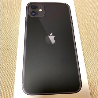 アイフォーン(iPhone)のiPhone11 64GB(スマートフォン本体)