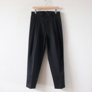 コモリ(COMOLI)のstein two tuck wide trousers 19aw(スラックス)