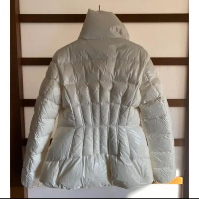 贈り物 MONCLER - 未使用 モンクレール ダウンジャケット DAPHNE