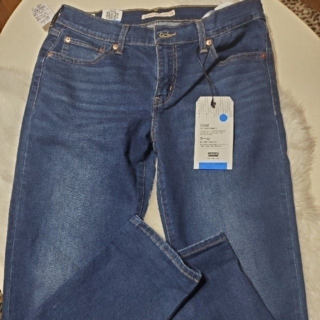 Levi's(リーバイス)のLevi'sデニム レディースのパンツ(デニム/ジーンズ)の商品写真