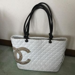 ✨シャネル✨パイソンカンボンライントート【正規品・美品】