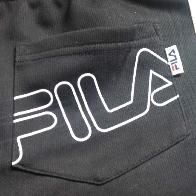 FILA(フィラ)のFILA スポーツウェアパンツ黒 レディースのパンツ(ワークパンツ/カーゴパンツ)の商品写真