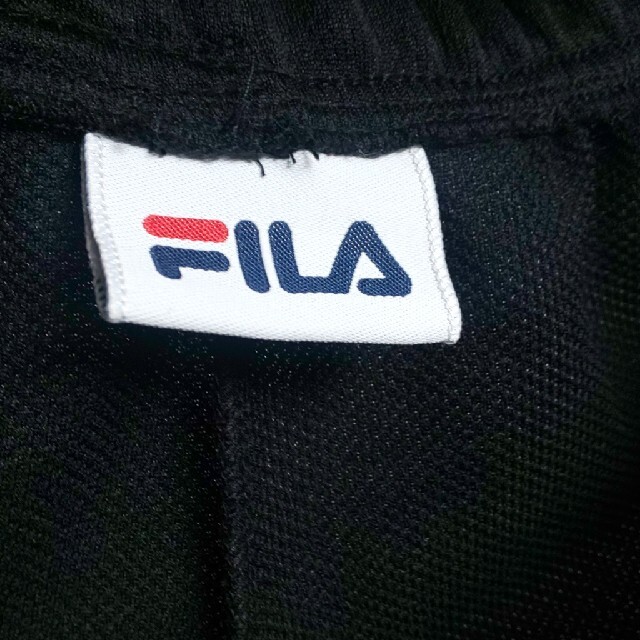 FILA(フィラ)のFILA スポーツウェアパンツ黒 レディースのパンツ(ワークパンツ/カーゴパンツ)の商品写真