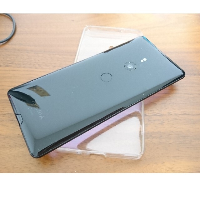 Xperia(エクスペリア)のXperia XZ3 SOV39 au スマホ/家電/カメラのスマートフォン/携帯電話(スマートフォン本体)の商品写真