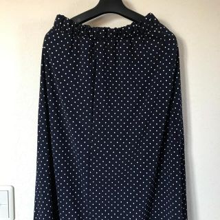 ユニクロ(UNIQLO)のUNIQLO ドット柄フレアスカート(ロングスカート)