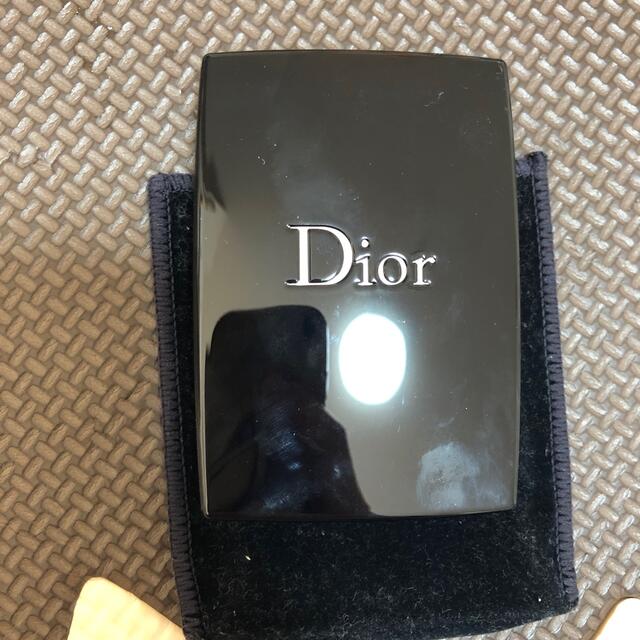 Dior(ディオール)のDIOR ミニメイクアップパレット コスメ/美容のベースメイク/化粧品(アイシャドウ)の商品写真