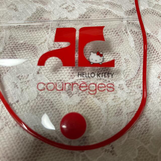 Courreges(クレージュ)の2個セット❣️Hello Kitty & Courreges コラボ　ミニポーチ レディースのファッション小物(ポーチ)の商品写真