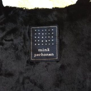 ミナペルホネン(mina perhonen)のミナペルホネン 黒猫みたいなミニバッグ ブラック(ハンドバッグ)