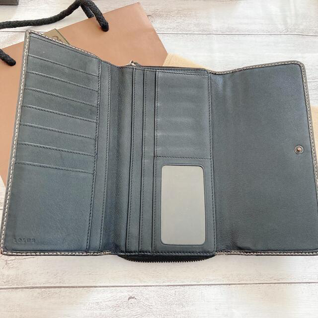 希少】LOEWE ロエベ レディース 長財布 折り財布 革財布 希少】LOEWE ロエベ レディース 長財布 折り財布 革財布