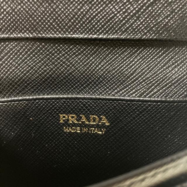 PRADA(プラダ)のPRADA(プラダ) 名刺入れ美品  - 黒 レザー レディースのファッション小物(名刺入れ/定期入れ)の商品写真