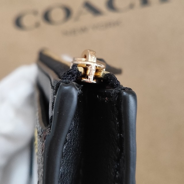 COACH(コーチ)の再入荷★COACH & PEANUTS ミニ パスケース ウッドストック 大人気 レディースのファッション小物(名刺入れ/定期入れ)の商品写真